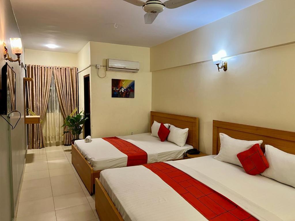 Hotel Rooms Dha Karachi Exterior photo