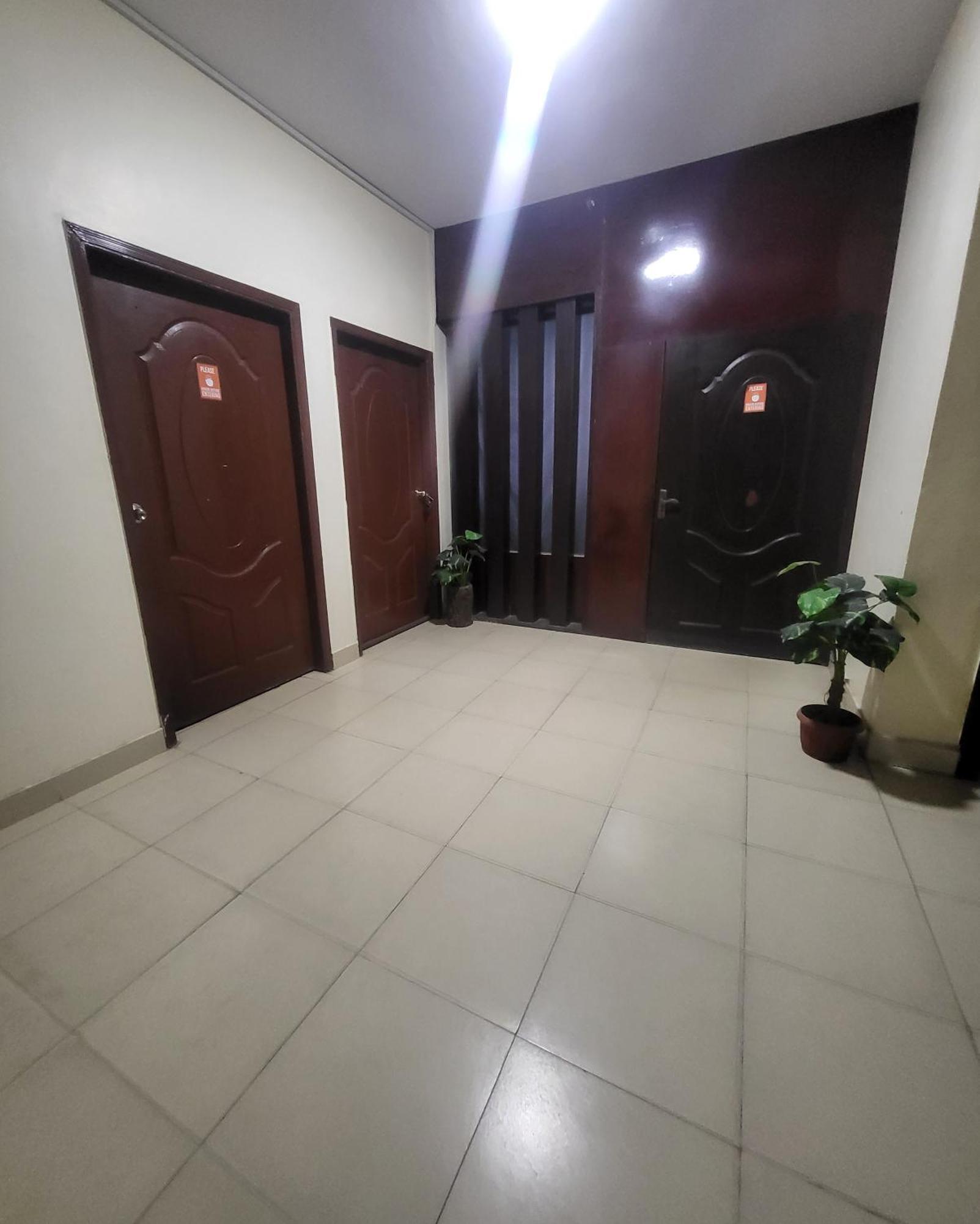 Hotel Rooms Dha Karachi Exterior photo